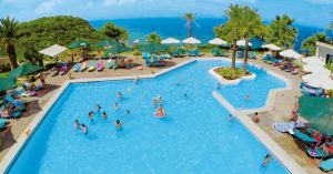 Hľadáte nedotknutú krásu prírody, vyberte sa dovolenkovať na Zakynthos